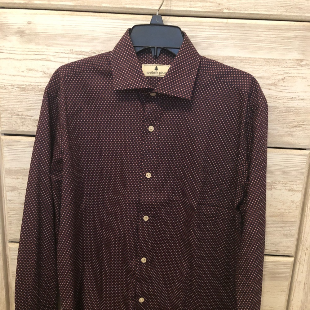 Southern Pines Men’s Button-down Shirt